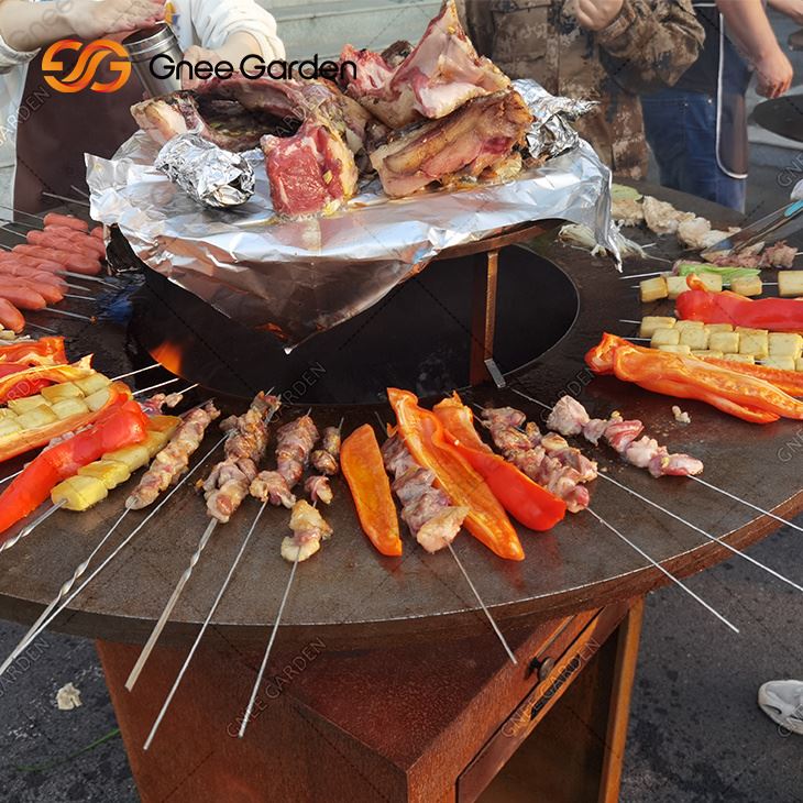 Lò nướng thịt nướng bằng thép Bbq Corten đốt củi