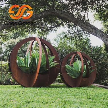 Chậu cây thép Corten