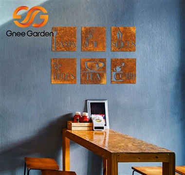 Trang trí tường phòng khách Corten